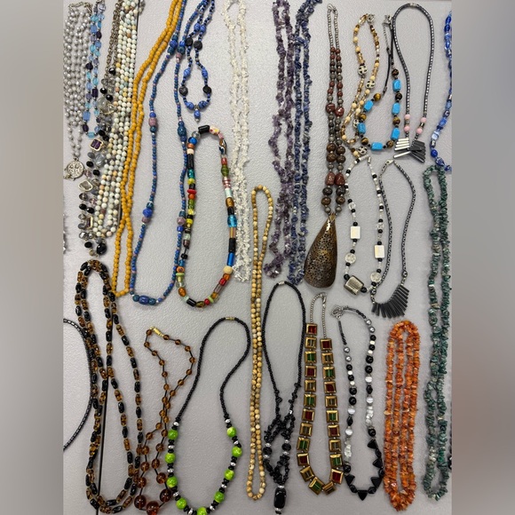 Unlisted items flyer - Picture 7 of 17